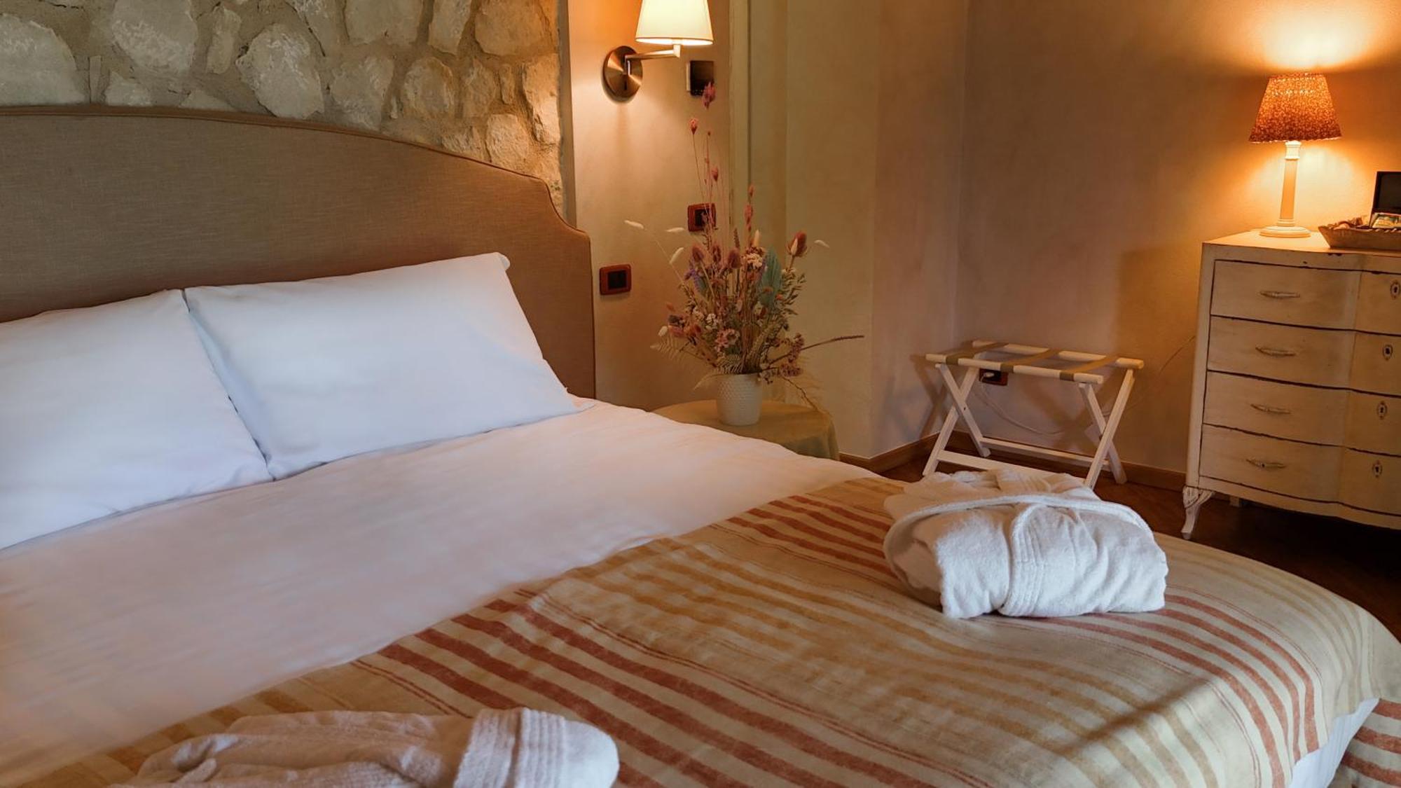 Bed and Breakfast Relais La Magioca -Adults Only- Неґрар Екстер'єр фото